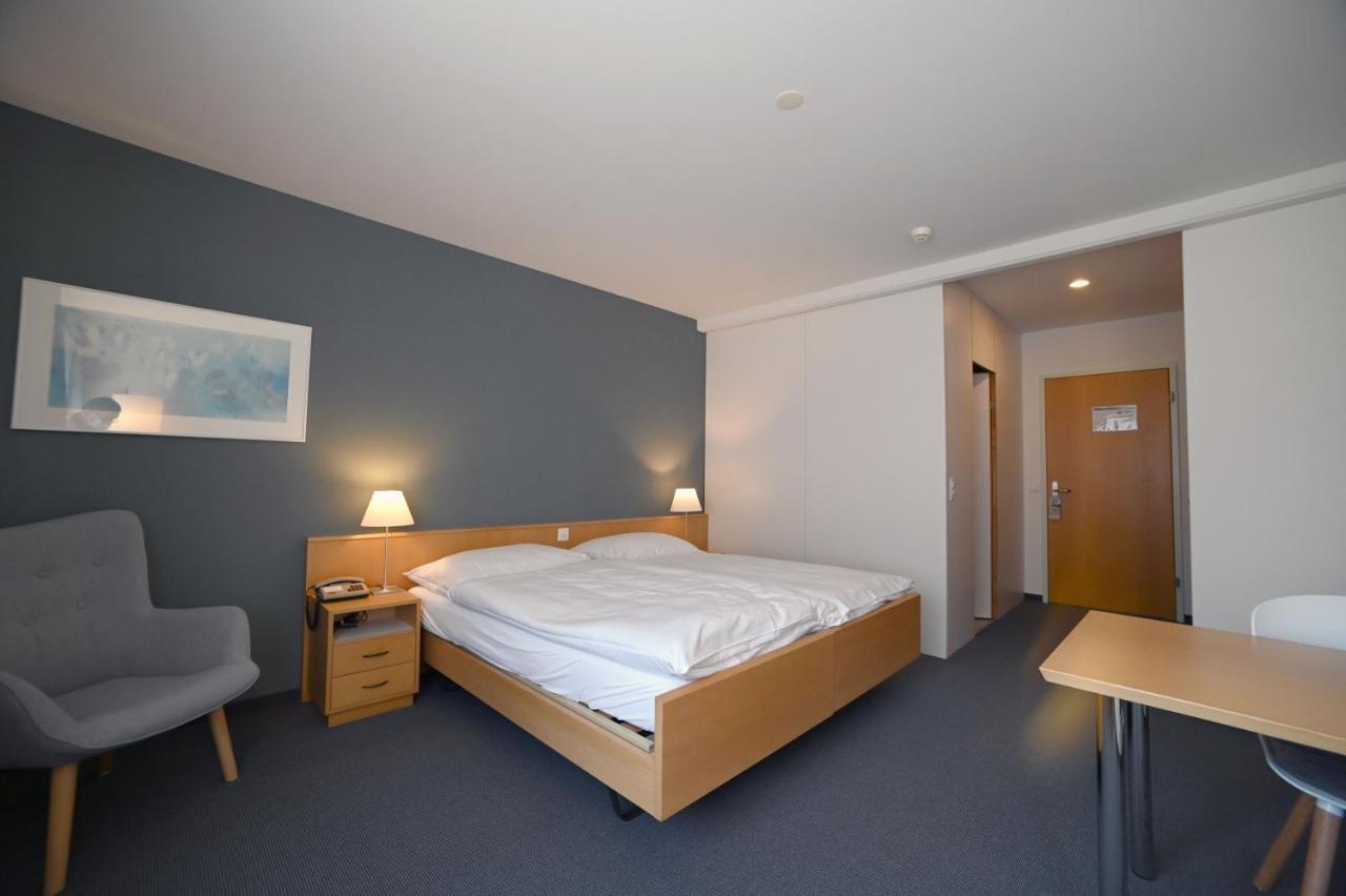 Hotel Laendli Oberageri Luaran gambar
