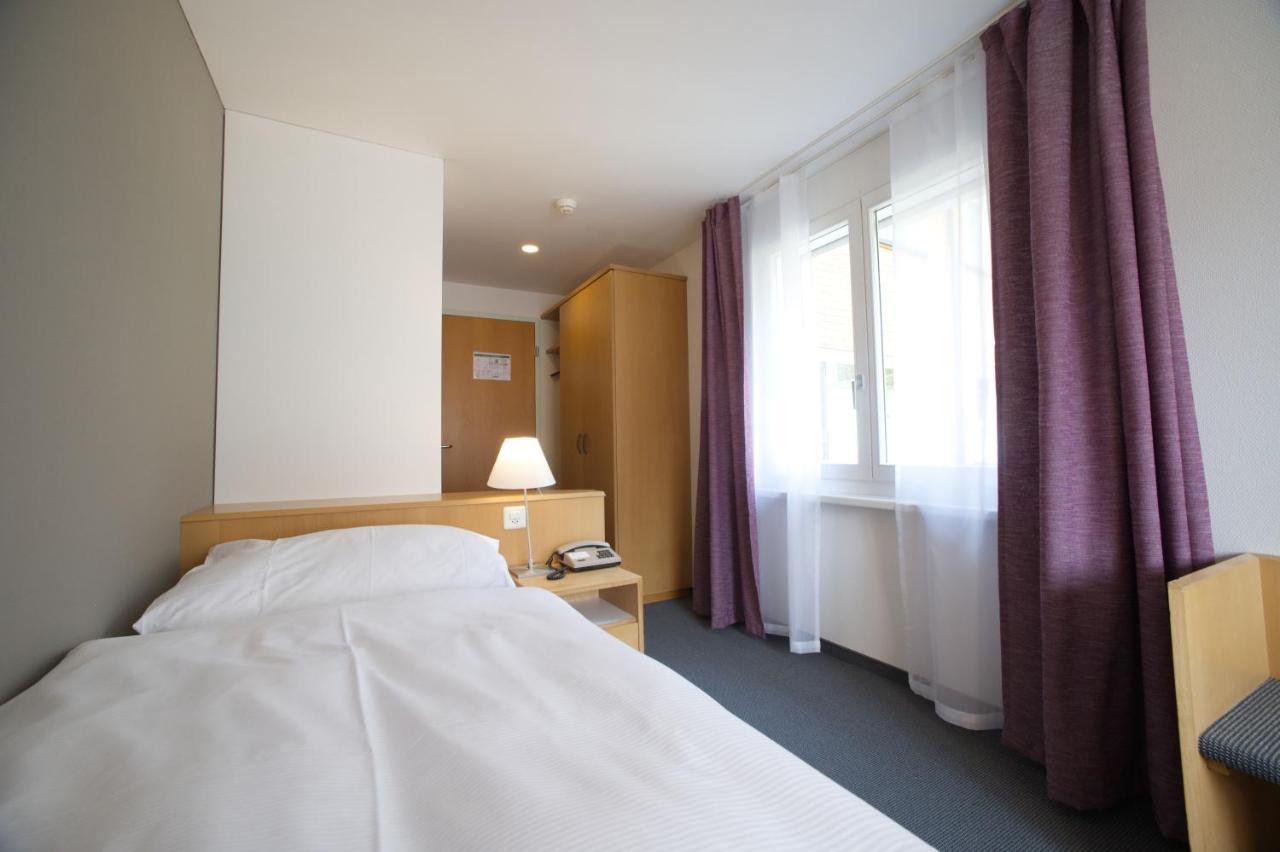 Hotel Laendli Oberageri Luaran gambar